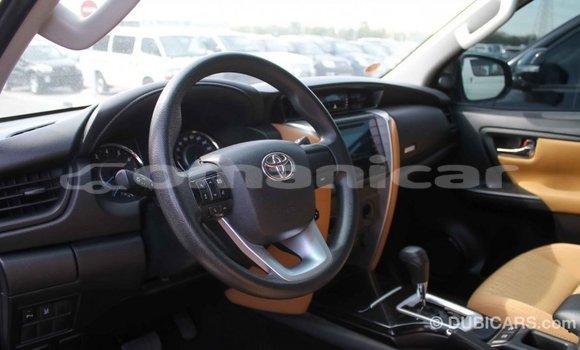 Buy Import Toyota Fortuner White Car in Import - Dubai in Dhufar Buy Import Toyota Fortuner White Car in Import - Dubai in Dhufar