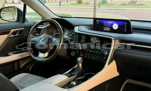 Buy Used Lexus RX 330 Other Car in as–Sib in Masqat Buy Used Lexus RX 330 Other Car in as–Sib in Masqat