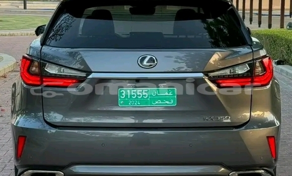 Buy Used Lexus RX 330 Other Car in as–Sib in Masqat Buy Used Lexus RX 330 Other Car in as–Sib in Masqat