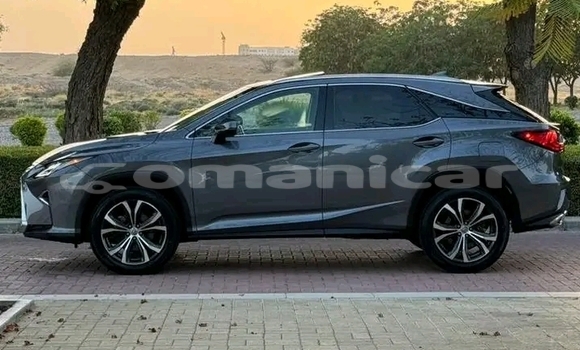 Buy Used Lexus RX 330 Other Car in as–Sib in Masqat Buy Used Lexus RX 330 Other Car in as–Sib in Masqat