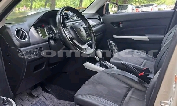 Buy Used Suzuki Vitara Other Car in as–Suwayq in al-Batinah Buy Used Suzuki Vitara Other Car in as–Suwayq in al-Batinah