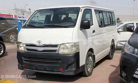 Buy Import Toyota Hiace White Car in Import - Dubai in Dhufar Buy Import Toyota Hiace White Car in Import - Dubai in Dhufar