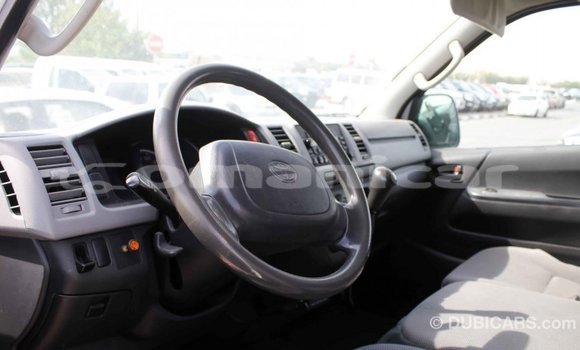 Buy Import Toyota Hiace White Car in Import - Dubai in Dhufar Buy Import Toyota Hiace White Car in Import - Dubai in Dhufar