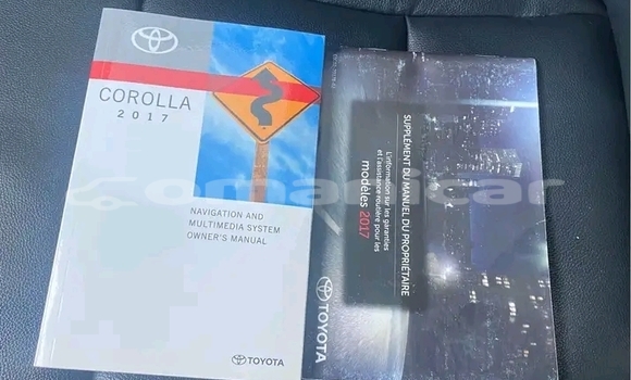 Buy Used Toyota Corolla White Car in Madinat Qabus in Masqat Buy Used Toyota Corolla White Car in Madinat Qabus in Masqat