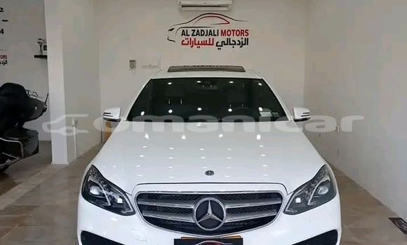Buy Used Mercedes-Benz E200 White Car in as–Sib in Masqat Buy Used Mercedes-Benz E200 White Car in as–Sib in Masqat