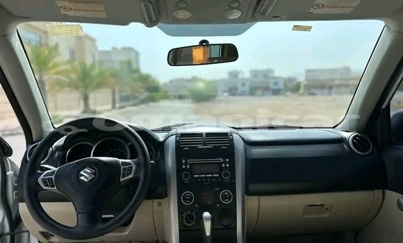 Buy Used Suzuki Vitara White Car in as–Suwayq in al-Batinah Buy Used Suzuki Vitara White Car in as–Suwayq in al-Batinah