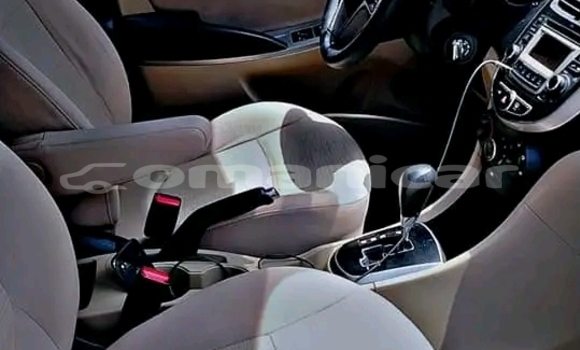 Buy Used Hyundai Accent Other Car in Madinat Qabus in Masqat Buy Used Hyundai Accent Other Car in Madinat Qabus in Masqat