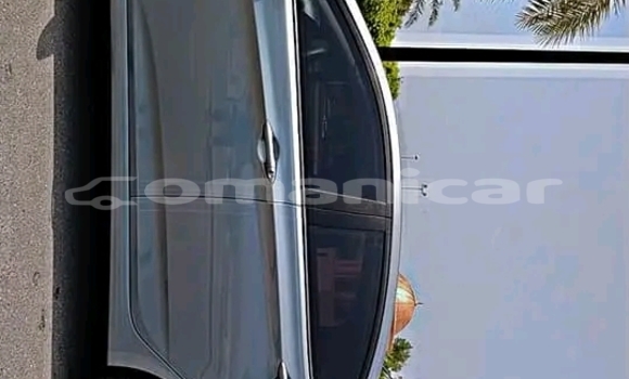 Buy Used Hyundai Accent Other Car in Madinat Qabus in Masqat Buy Used Hyundai Accent Other Car in Madinat Qabus in Masqat