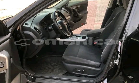 Buy Used Nissan Altima Black Car in as–Suwayq in al-Batinah