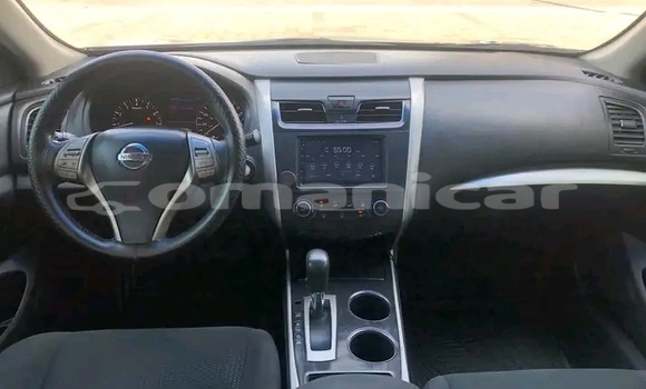 Buy Used Nissan Altima Black Car in as–Suwayq in al-Batinah Buy Used Nissan Altima Black Car in as–Suwayq in al-Batinah