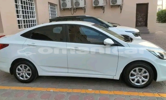 Buy Used Hyundai Elantra White Car in al–Mudaybi in ash-Sharqiyah Buy Used Hyundai Elantra White Car in al–Mudaybi in ash-Sharqiyah