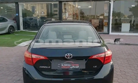 Buy Used Toyota Camry White Car in Import - Dubai in Dhufar Buy Used Toyota Camry White Car in Import - Dubai in Dhufar