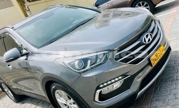Buy Used Hyundai Santa Fe Other Car in as–Suwayq in al-Batinah Buy Used Hyundai Santa Fe Other Car in as–Suwayq in al-Batinah