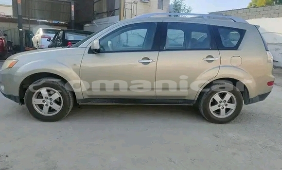 Buy Used Mitsubishi Outlander Other Car in as–Suwayq in al-Batinah Buy Used Mitsubishi Outlander Other Car in as–Suwayq in al-Batinah