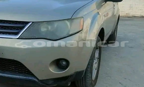 Buy Used Mitsubishi Outlander Other Car in as–Suwayq in al-Batinah Buy Used Mitsubishi Outlander Other Car in as–Suwayq in al-Batinah