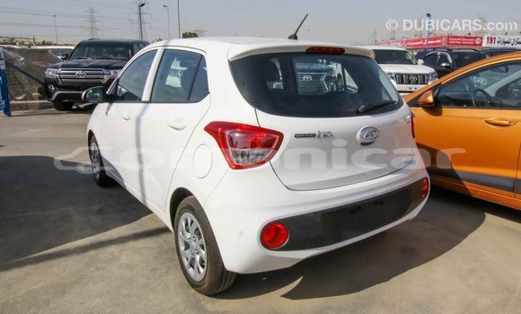 Buy Import Hyundai i10 White Car in Import - Dubai in Dhufar Buy Import Hyundai i10 White Car in Import - Dubai in Dhufar