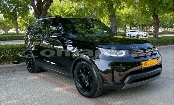 Buy Used Land Rover Discovery Black Car in ar–Rustaq in al-Batinah Buy Used Land Rover Discovery Black Car in ar–Rustaq in al-Batinah