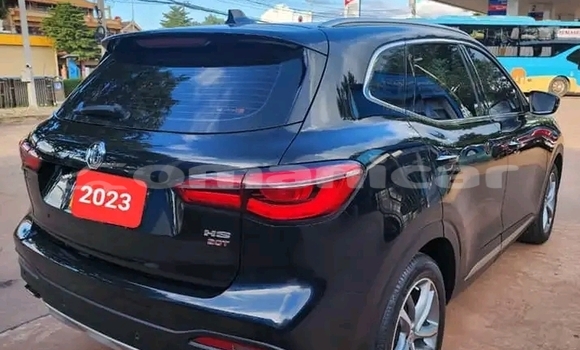 Buy Used Land Rover Discovery Black Car in ar–Rustaq in al-Batinah Buy Used Land Rover Discovery Black Car in ar–Rustaq in al-Batinah