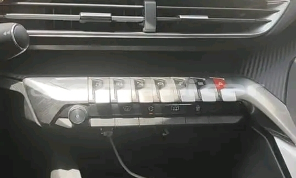 Buy Used Peugeot 3008 White Car in as–Suwayq in al-Batinah Buy Used Peugeot 3008 White Car in as–Suwayq in al-Batinah