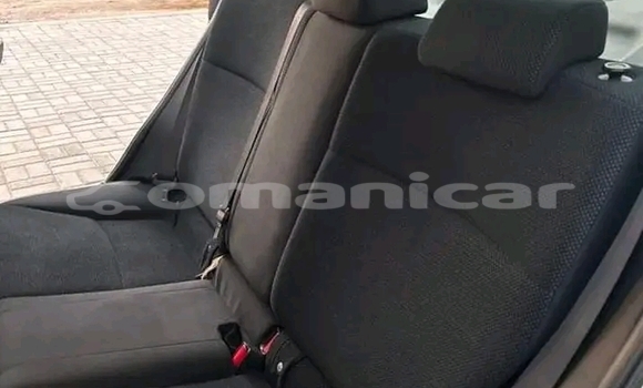 Buy Used Hyundai Elantra White Car in as–Suwayq in al-Batinah Buy Used Hyundai Elantra White Car in as–Suwayq in al-Batinah