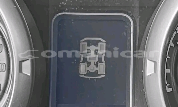 Buy Used Mitsubishi Pajero White Car in as–Sib in Masqat Buy Used Mitsubishi Pajero White Car in as–Sib in Masqat