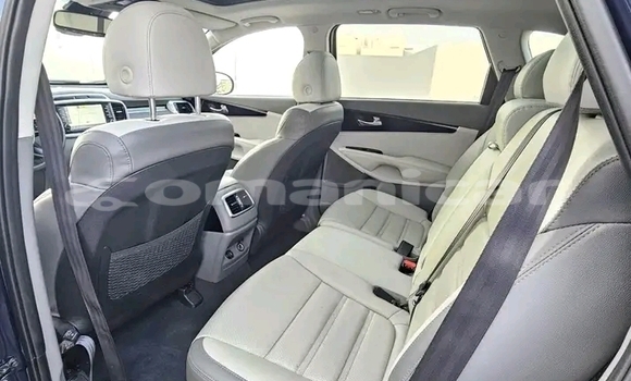 Buy Used Kia Sorento Black Car in as–Suwayq in al-Batinah Buy Used Kia Sorento Black Car in as–Suwayq in al-Batinah