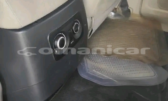 Buy Used Mitsubishi Pajero White Car in as–Suwayq in al-Batinah Buy Used Mitsubishi Pajero White Car in as–Suwayq in al-Batinah