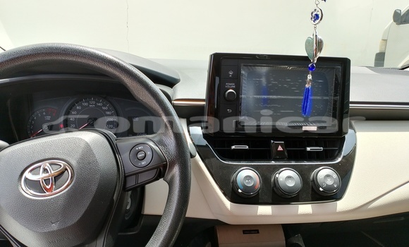 Buy Used Toyota Corolla White Car in Muscat in Masqat Buy Used Toyota Corolla White Car in Muscat in Masqat