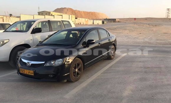 Buy Used Honda Civic Black Car in Muscat in Masqat