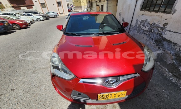 Buy Used Hyundai Veloster Red Car in Muttrah in Masqat Buy Used Hyundai Veloster Red Car in Muttrah in Masqat