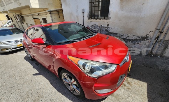 Buy Used Hyundai Veloster Red Car in Muttrah in Masqat Buy Used Hyundai Veloster Red Car in Muttrah in Masqat