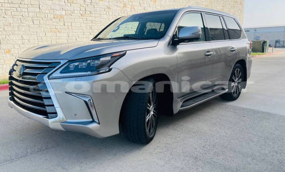 Buy Used Lexus LX 570 Brown Car in Muscat in Masqat Buy Used Lexus LX 570 Brown Car in Muscat in Masqat