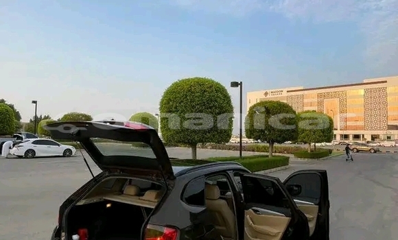 Buy Used BMW X1 Black Car in ar–Rustaq in al-Batinah Buy Used BMW X1 Black Car in ar–Rustaq in al-Batinah