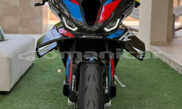 Buy Used BMW S 1000 Beige Bike in Muscat in Masqat Buy Used BMW S 1000 Beige Bike in Muscat in Masqat