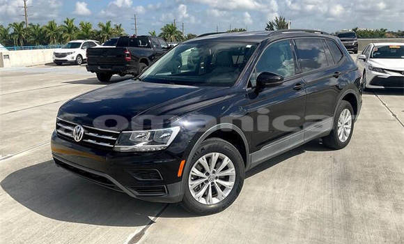 Buy Used Volkswagen Tiguan Black Car in Muscat in Masqat Buy Used Volkswagen Tiguan Black Car in Muscat in Masqat