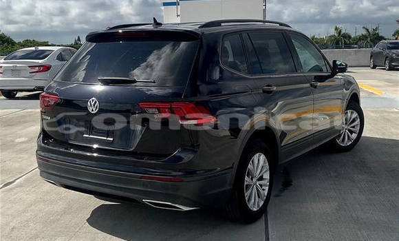 Buy Used Volkswagen Tiguan Black Car in Muscat in Masqat Buy Used Volkswagen Tiguan Black Car in Muscat in Masqat