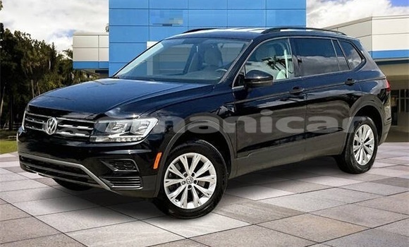 Buy Used Volkswagen Tiguan Black Car in Muscat in Masqat Buy Used Volkswagen Tiguan Black Car in Muscat in Masqat