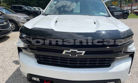 Buy Used Chevrolet Silverado White Car in Muscat in Masqat Buy Used Chevrolet Silverado White Car in Muscat in Masqat