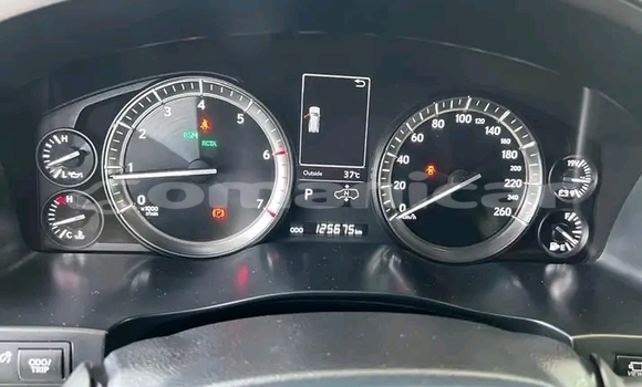 Buy Used Lexus LX 570 Other Car in as–Sib in Masqat Buy Used Lexus LX 570 Other Car in as–Sib in Masqat