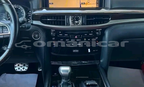 Buy Used Lexus LX 570 Other Car in as–Sib in Masqat Buy Used Lexus LX 570 Other Car in as–Sib in Masqat
