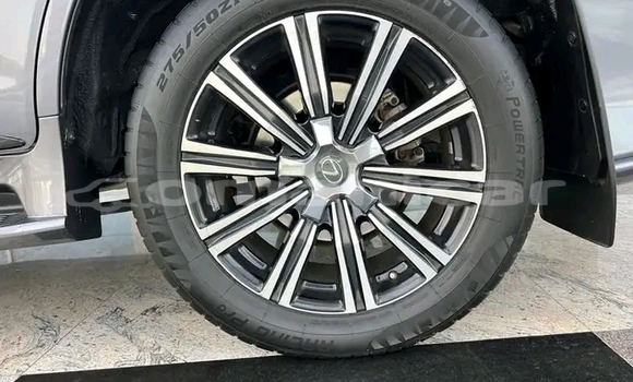 Buy Used Lexus LX 570 Other Car in as–Sib in Masqat Buy Used Lexus LX 570 Other Car in as–Sib in Masqat