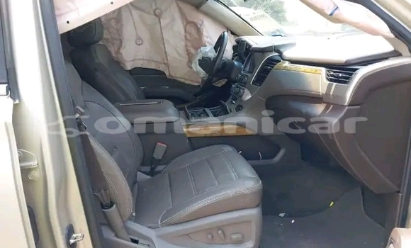 Buy Used Hyundai Tucson White Car in Qurm in Masqat Buy Used Hyundai Tucson White Car in Qurm in Masqat