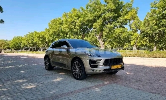 Buy Used BMW 2-Series Other Car in as–Suwayq in al-Batinah Buy Used BMW 2-Series Other Car in as–Suwayq in al-Batinah