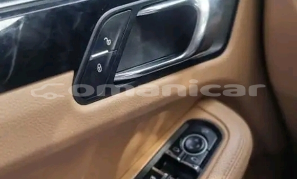 Buy Used BMW 2-Series Other Car in as–Suwayq in al-Batinah Buy Used BMW 2-Series Other Car in as–Suwayq in al-Batinah