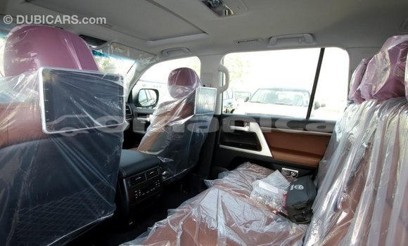 Buy Import Toyota Land Cruiser Black Car in Import - Dubai in Dhufar Buy Import Toyota Land Cruiser Black Car in Import - Dubai in Dhufar