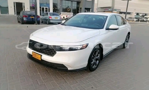 Buy Used BMW 2er Grand Tourer White Car in as–Suwayq in al-Batinah Buy Used BMW 2er Grand Tourer White Car in as–Suwayq in al-Batinah