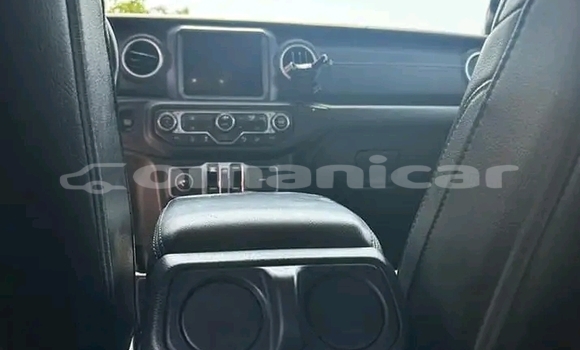 Buy Used Jeep Wrangler Red Car in as–Suwayq in al-Batinah Buy Used Jeep Wrangler Red Car in as–Suwayq in al-Batinah