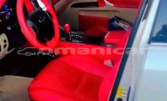 Buy Used BMW 2er White Car in as–Suwayq in al-Batinah Buy Used BMW 2er White Car in as–Suwayq in al-Batinah