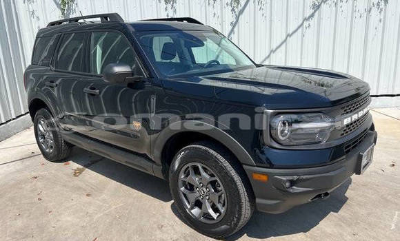 Buy Used Ford Bronco Black Car in Muscat in Masqat Buy Used Ford Bronco Black Car in Muscat in Masqat