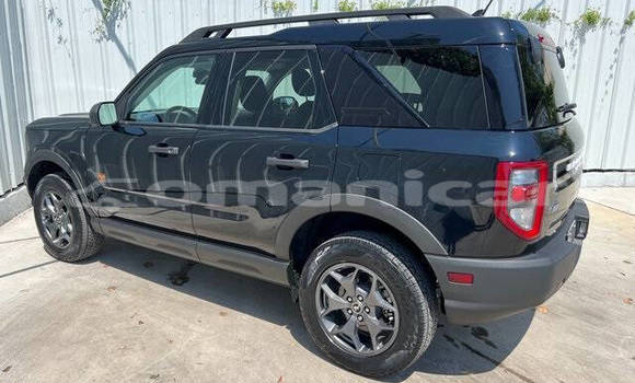 Buy Used Ford Bronco Black Car in Muscat in Masqat Buy Used Ford Bronco Black Car in Muscat in Masqat